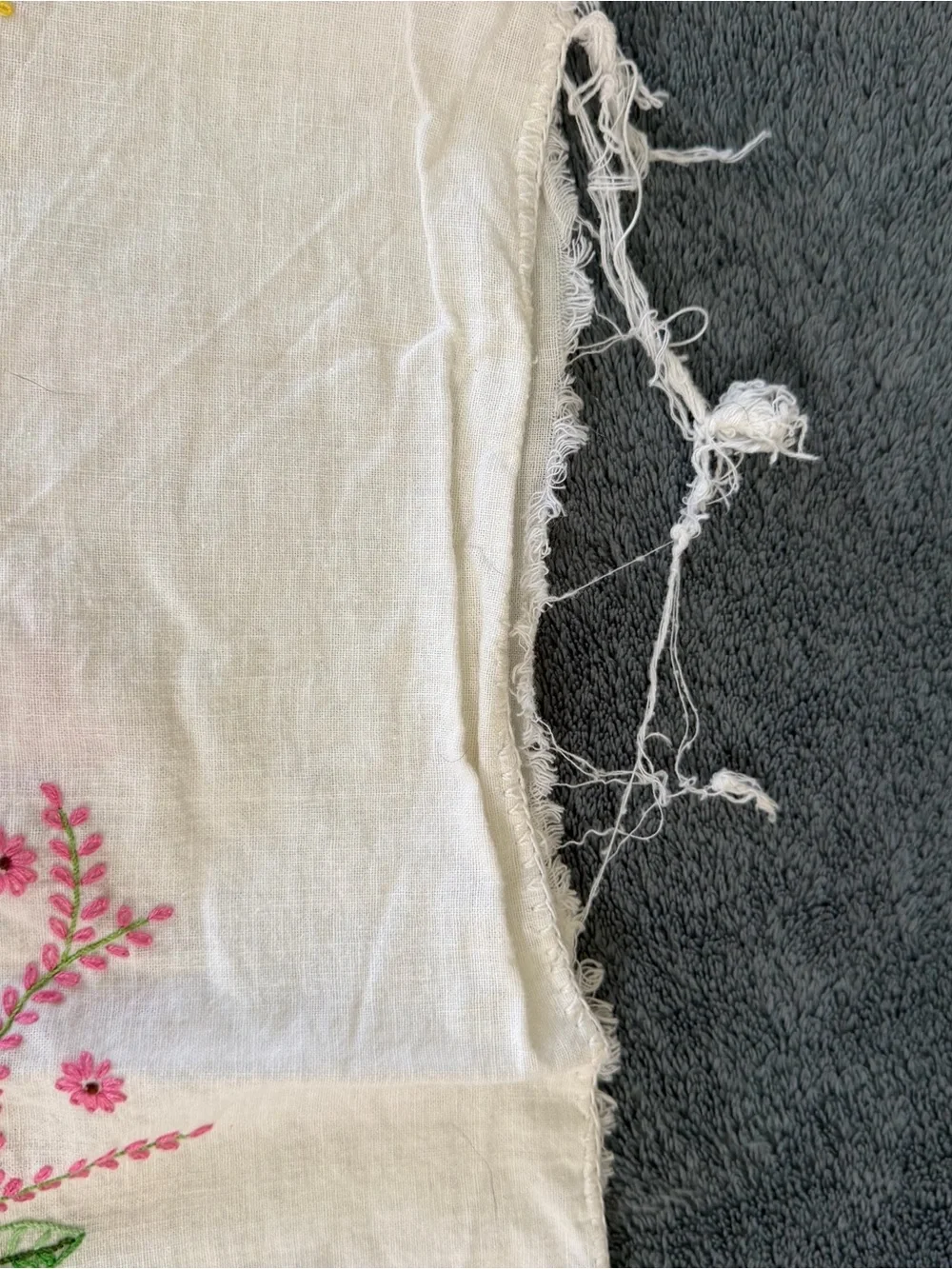 Vintage Floral Embroidered and Printed tablecloth sets-well love
